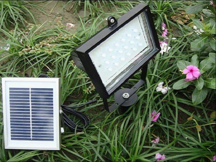Image of landscape lighting fixture.